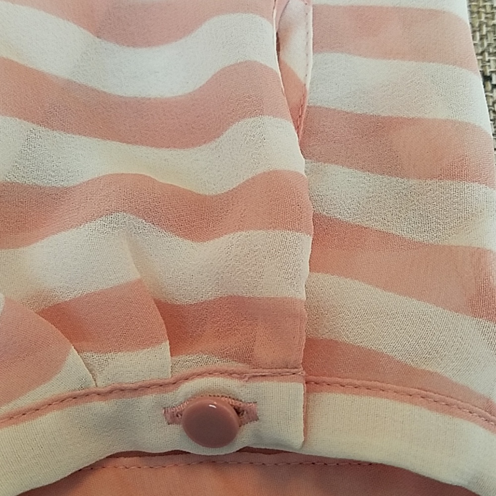 ❤Loft Petite XSP Sheer Pink and White Striped Top - Picture 5 of 6